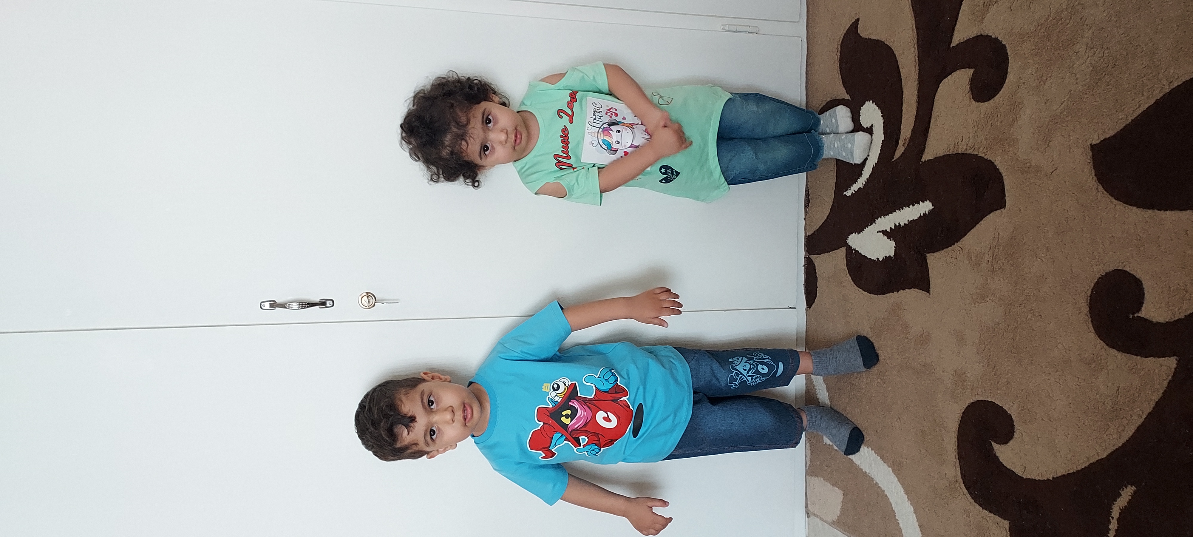 خانواده پایداری نژاد آذر